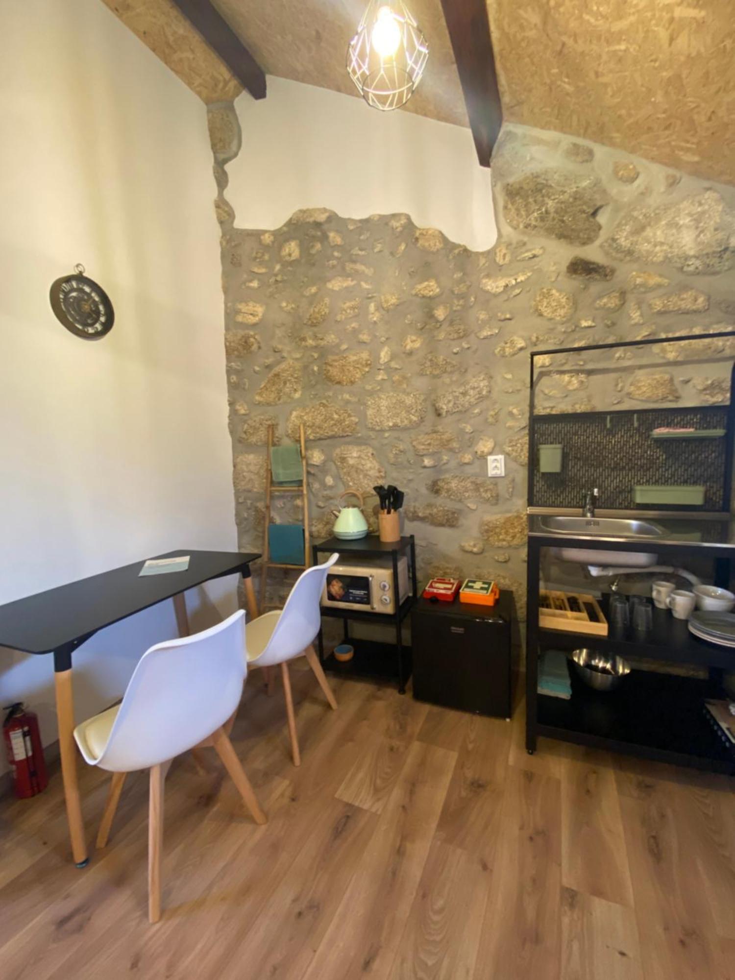 הוילה נלאס Casa De Pedra Em Vinha No Dao מראה חיצוני תמונה